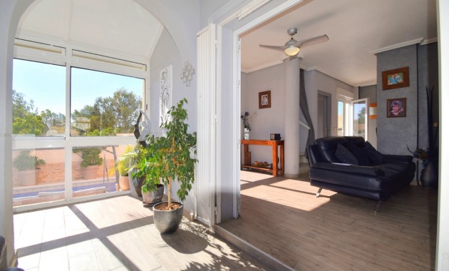 Sale - Detached Villa -
Orihuela Costa - Playa Flamenca