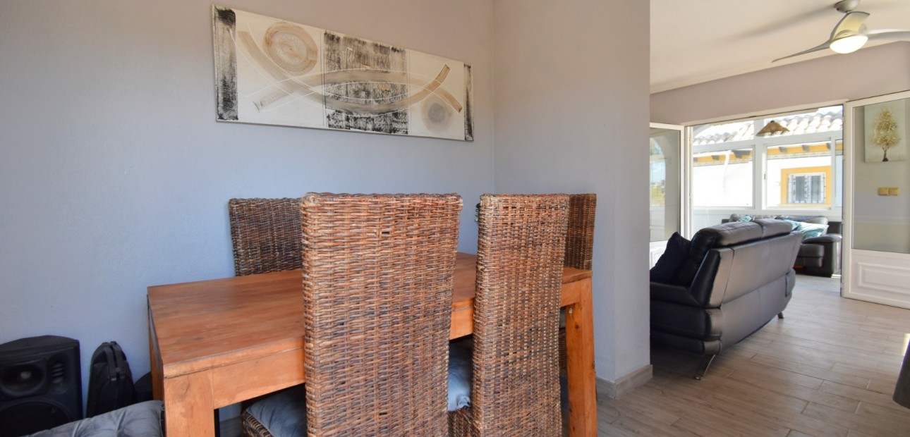 Sale - Detached Villa -
Orihuela Costa - Playa Flamenca