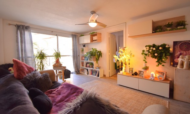 Sale - Detached Villa -
Orihuela Costa - Playa Flamenca