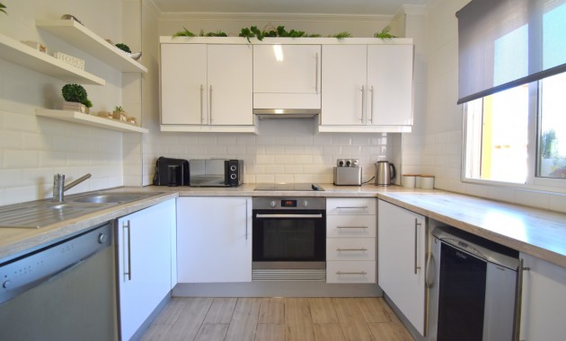 Sale - Detached Villa -
Orihuela Costa - Playa Flamenca