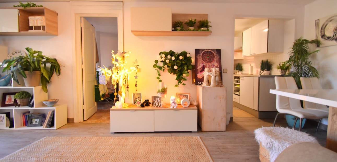 Sale - Detached Villa -
Orihuela Costa - Playa Flamenca