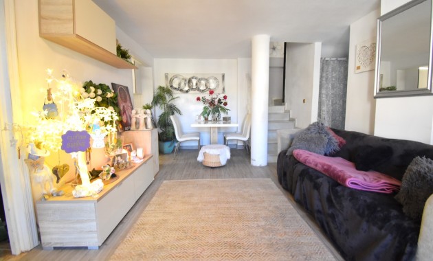 Sale - Detached Villa -
Orihuela Costa - Playa Flamenca