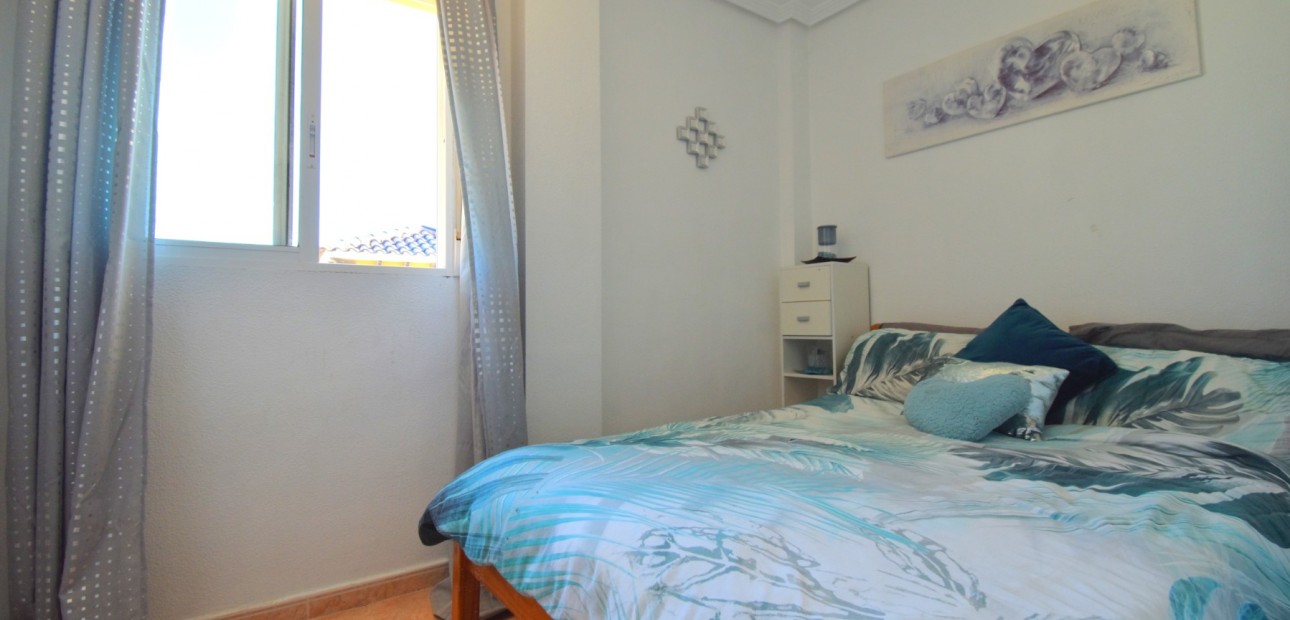 Sale - Detached Villa -
Orihuela Costa - Playa Flamenca