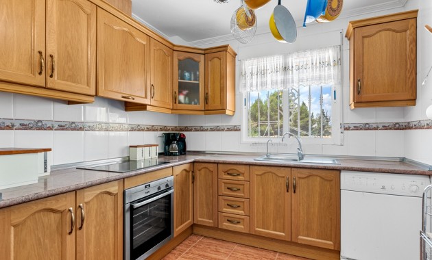 Herverkoop - Villa -
Jacarilla