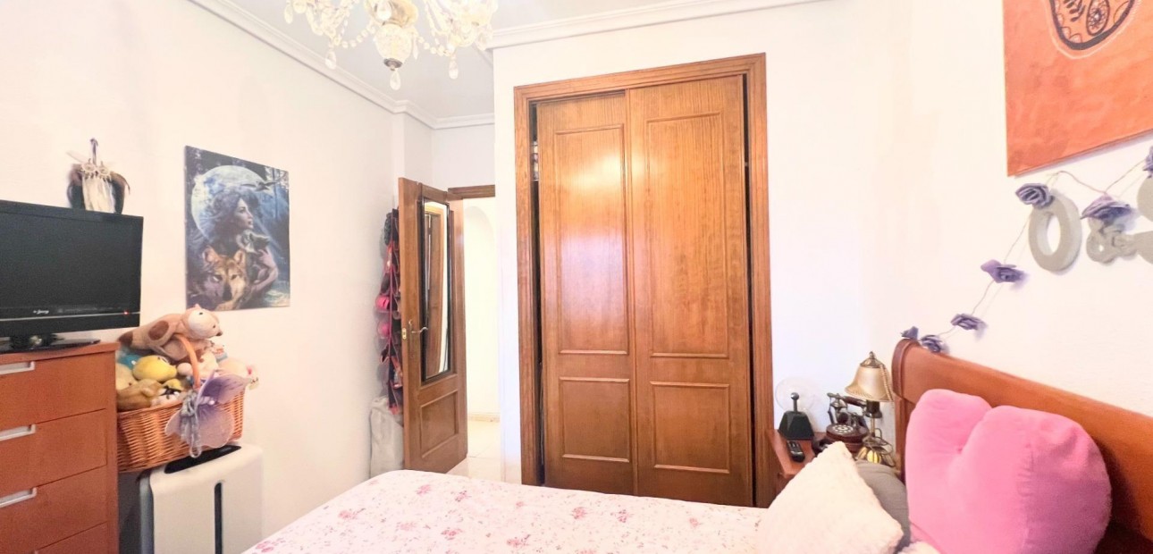 Venta - Bungalow -
Orihuela Costa - Los Altos