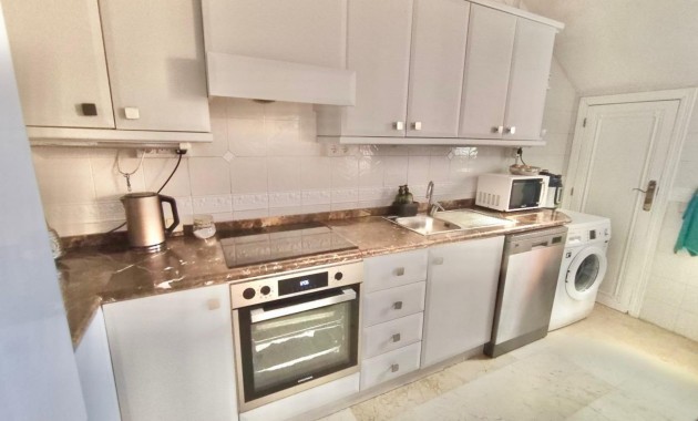 Herverkoop - duplex -
Orihuela Costa - La Regia