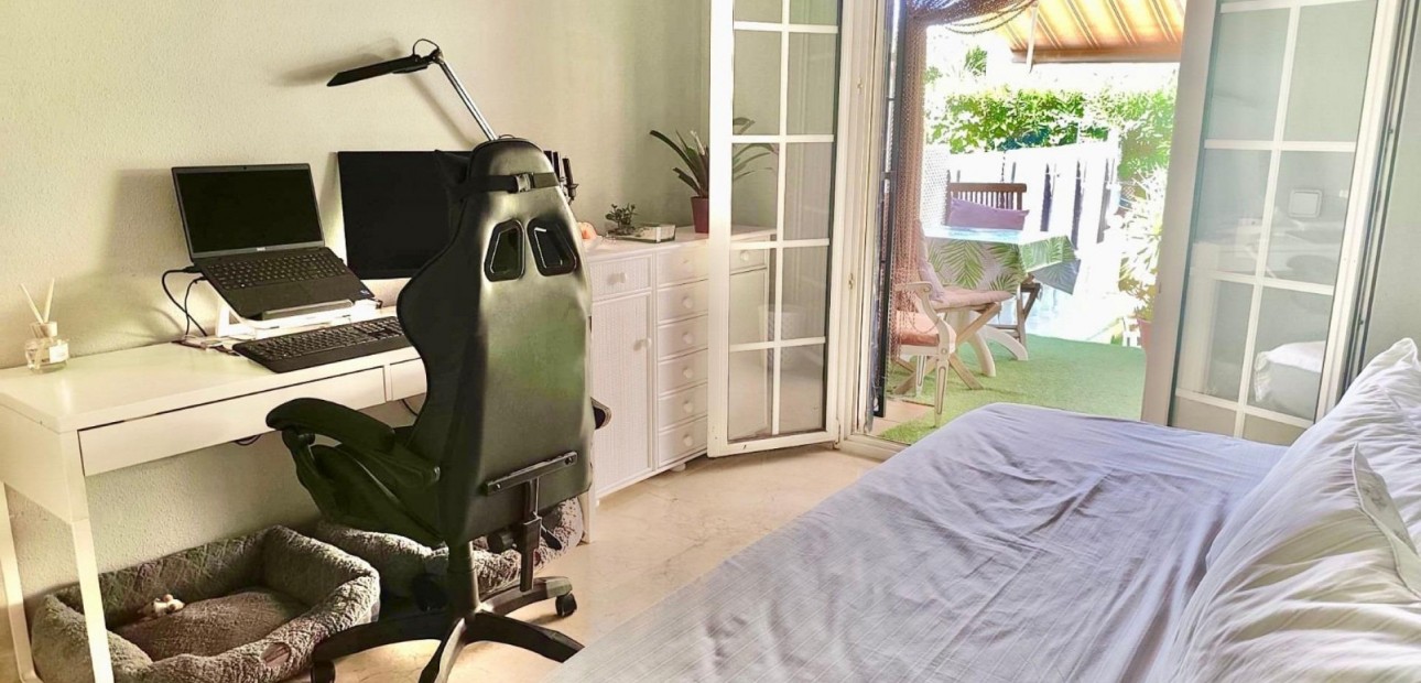 Herverkoop - duplex -
Orihuela Costa - La Regia