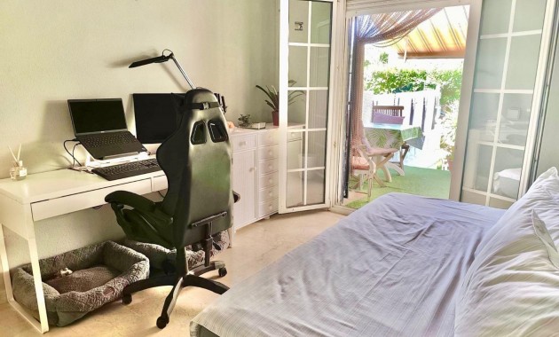 Herverkoop - duplex -
Orihuela Costa - La Regia