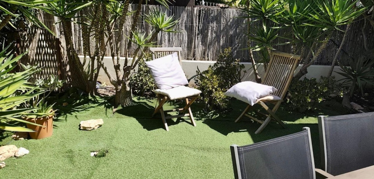 Herverkoop - duplex -
Orihuela Costa - La Regia