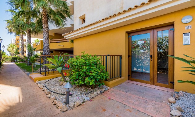 Herverkoop - Appartement / flat -
Torrevieja - Punta prima