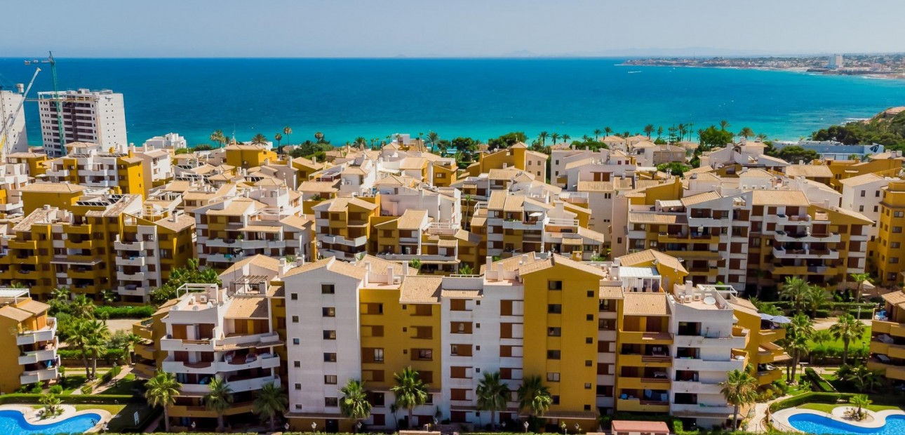 Herverkoop - Appartement / flat -
Torrevieja - Punta prima