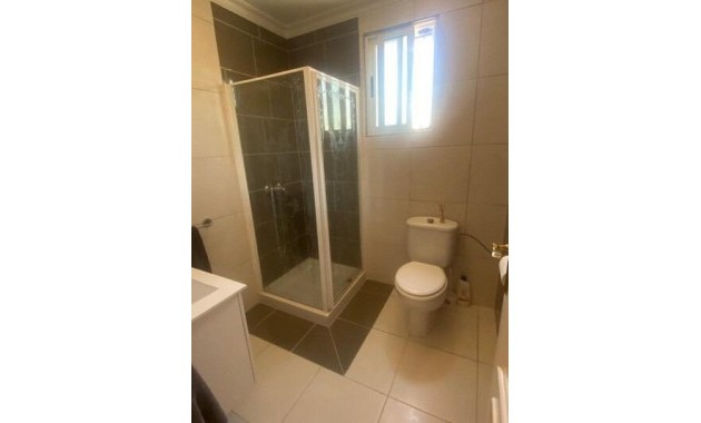 Herverkoop - Country House -
Albatera - Pueblo 11