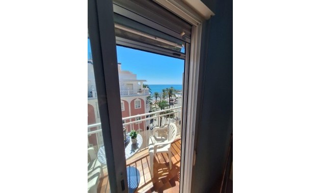 Venta - Apartamento / piso -
Torrevieja - Playa del cura