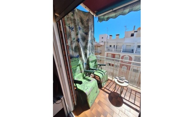 Venta - Apartamento / piso -
Torrevieja - Playa del cura