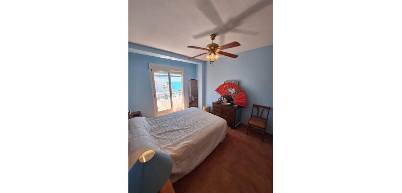 Venta - Apartamento / piso -
Torrevieja - Playa del cura