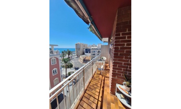 Venta - Apartamento / piso -
Torrevieja - Playa del cura