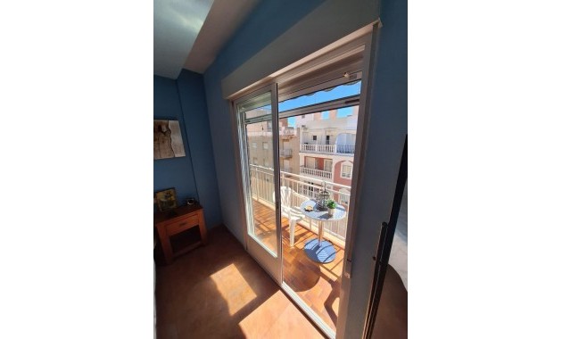 Venta - Apartamento / piso -
Torrevieja - Playa del cura