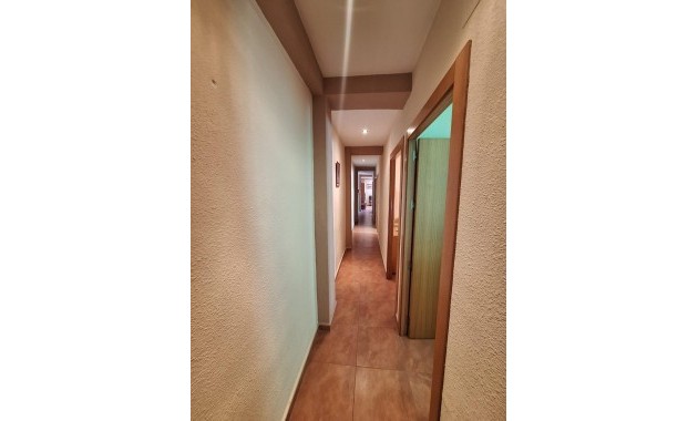 Venta - Apartamento / piso -
Torrevieja - Playa del cura