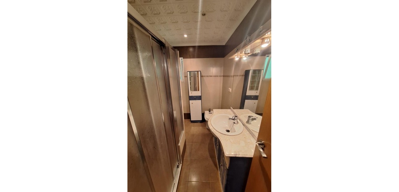 Venta - Apartamento / piso -
Torrevieja - Playa del cura