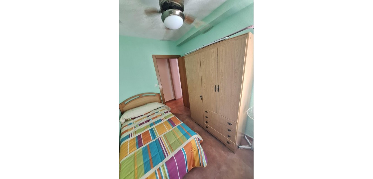 Venta - Apartamento / piso -
Torrevieja - Playa del cura