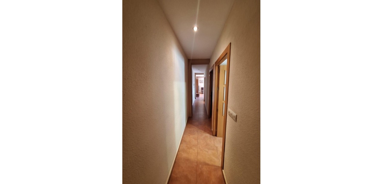 Venta - Apartamento / piso -
Torrevieja - Playa del cura