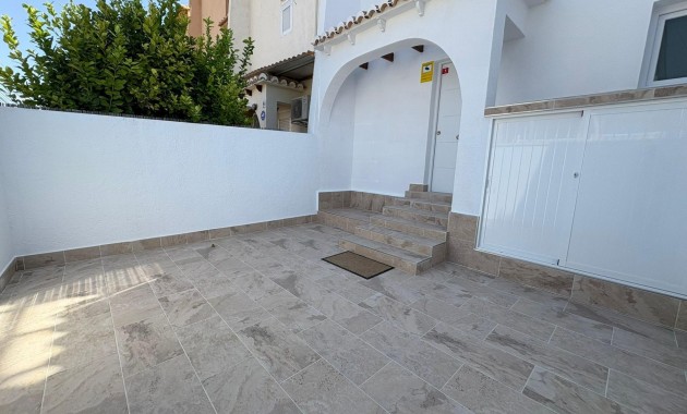 Herverkoop - Terraced house -
Torrevieja - torrevieja