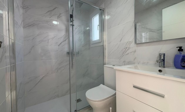 Herverkoop - Terraced house -
Torrevieja - torrevieja