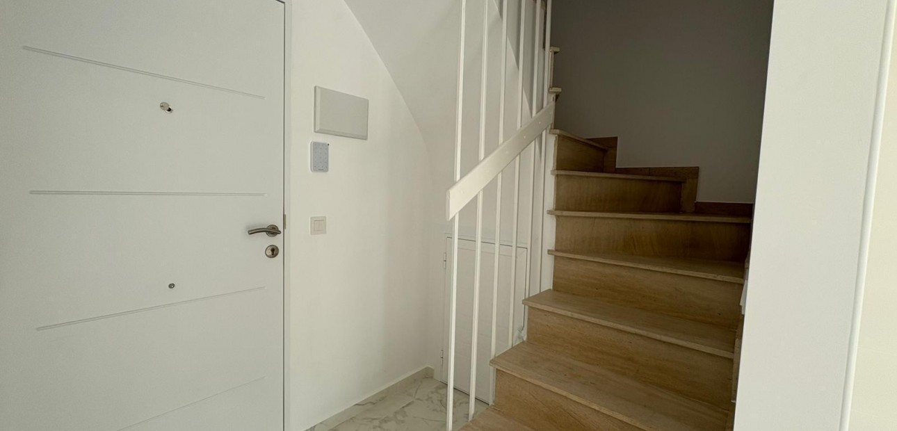 Herverkoop - Terraced house -
Torrevieja - torrevieja