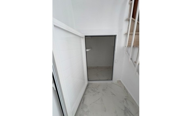 Herverkoop - Terraced house -
Torrevieja - torrevieja