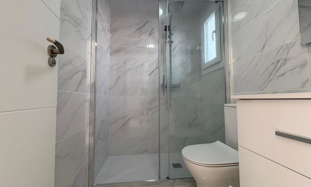 Herverkoop - Terraced house -
Torrevieja - torrevieja