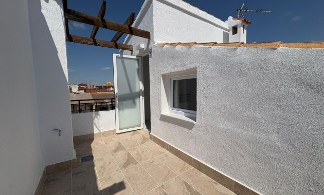 Herverkoop - Terraced house -
Torrevieja - torrevieja
