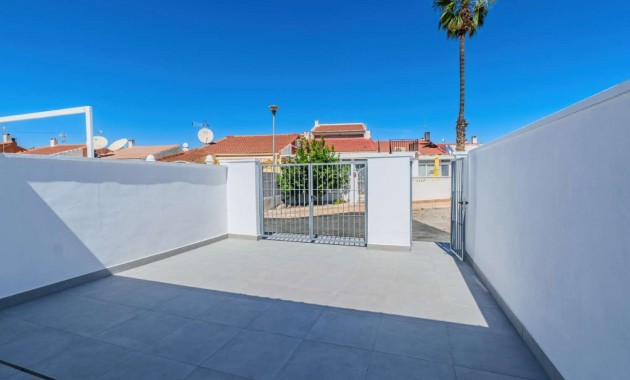 Herverkoop - Bungalow -
Torrevieja