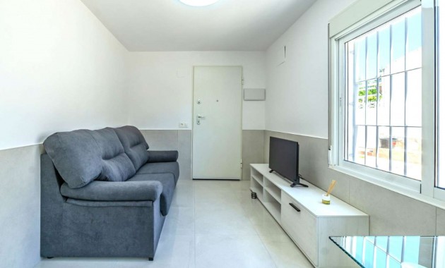 Herverkoop - Bungalow -
Torrevieja