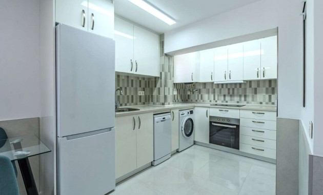 Herverkoop - Bungalow -
Torrevieja