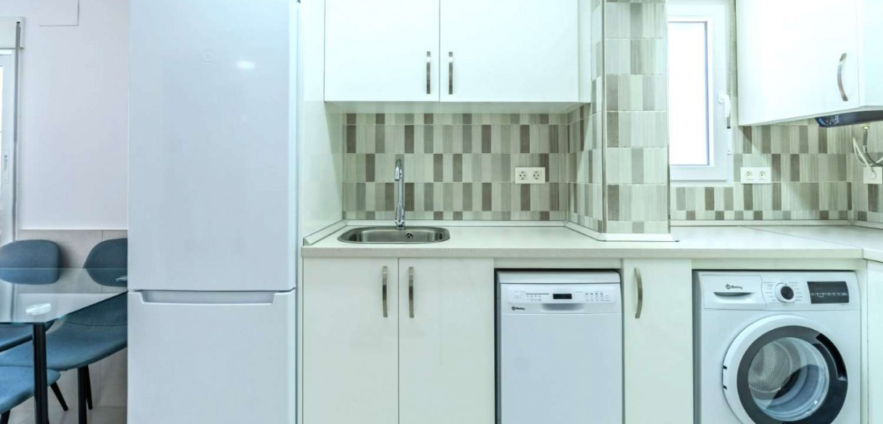 Herverkoop - Bungalow -
Torrevieja