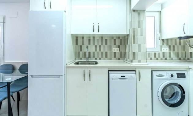 Herverkoop - Bungalow -
Torrevieja