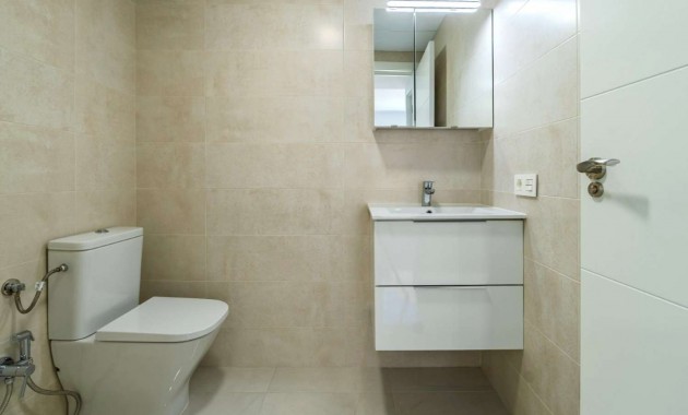 Herverkoop - Bungalow -
Torrevieja