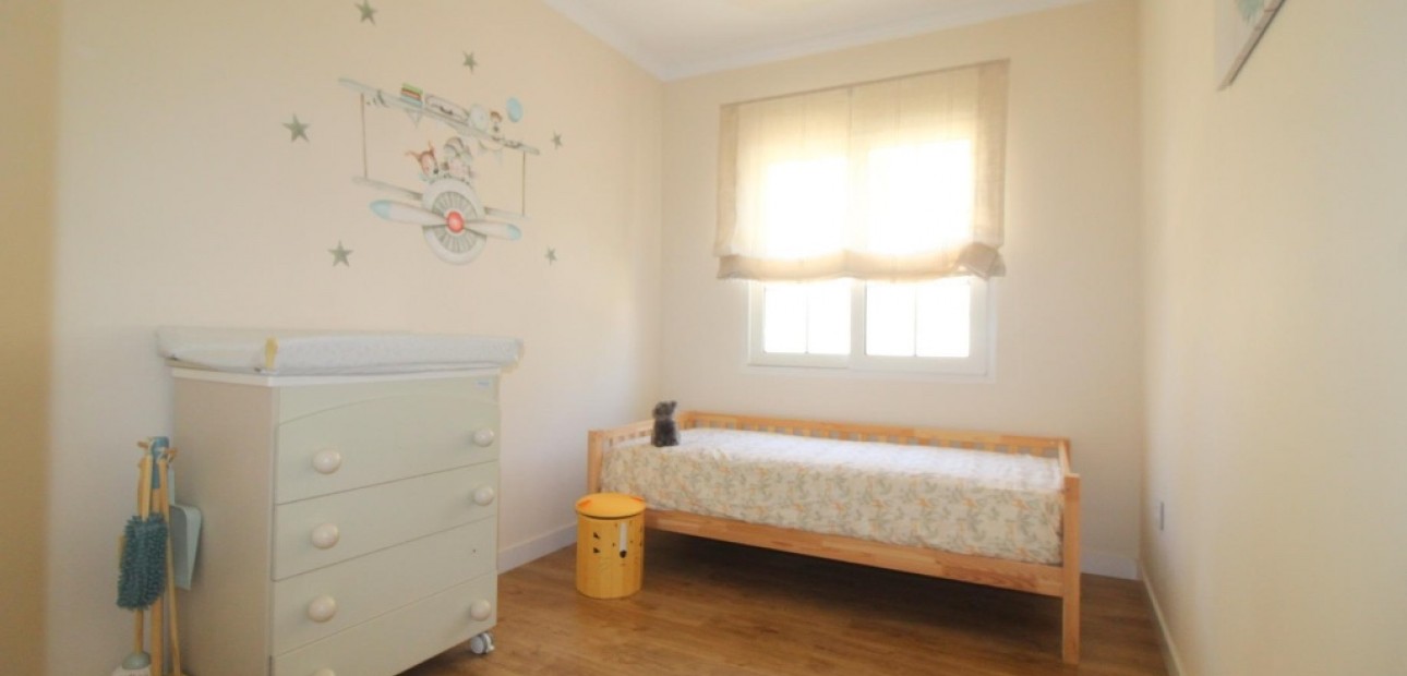 Herverkoop - Appartement / flat -
Torrevieja - La veleta