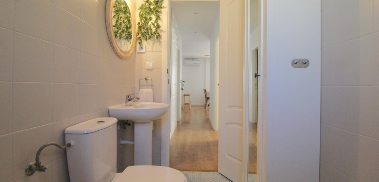 Herverkoop - Appartement / flat -
Torrevieja - La veleta