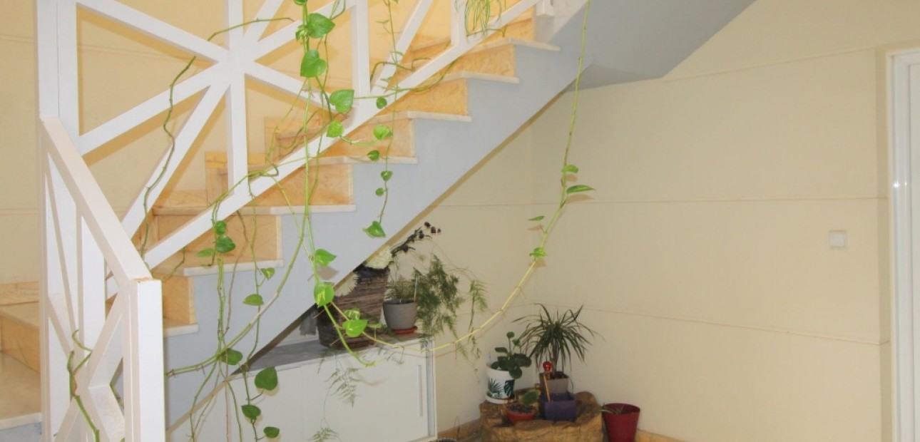 Herverkoop - Appartement / flat -
Torrevieja - La veleta