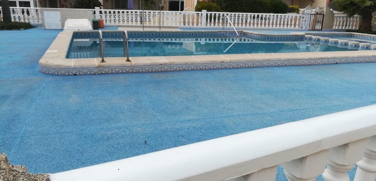 Herverkoop - Bungalow -
Torrevieja - La Siesta - El Salado - Torreta