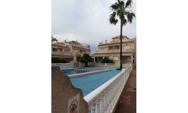 Herverkoop - Bungalow -
Torrevieja - La Siesta - El Salado - Torreta