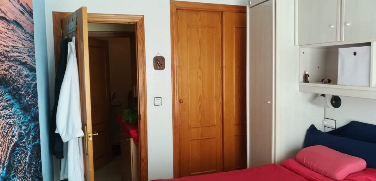 Herverkoop - Bungalow -
Torrevieja - La Siesta - El Salado - Torreta