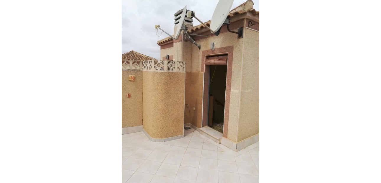 Herverkoop - Bungalow -
Torrevieja - La Siesta - El Salado - Torreta