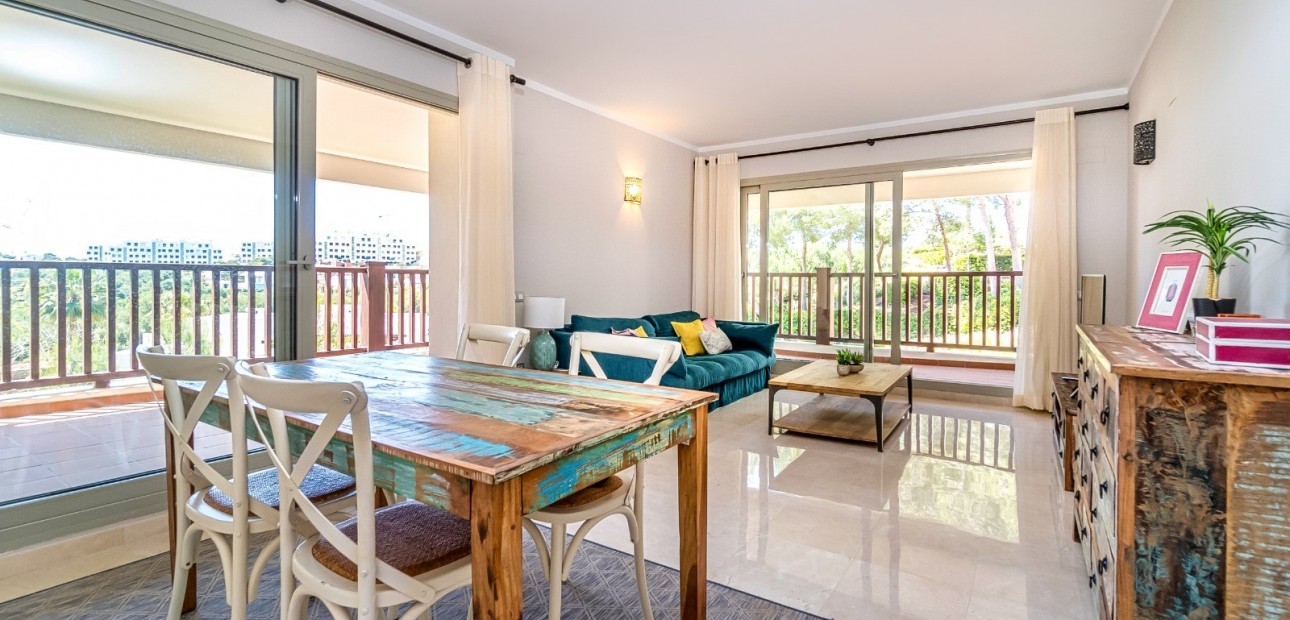 Venta - Apartamento / piso -
Las Colinas Golf Resort