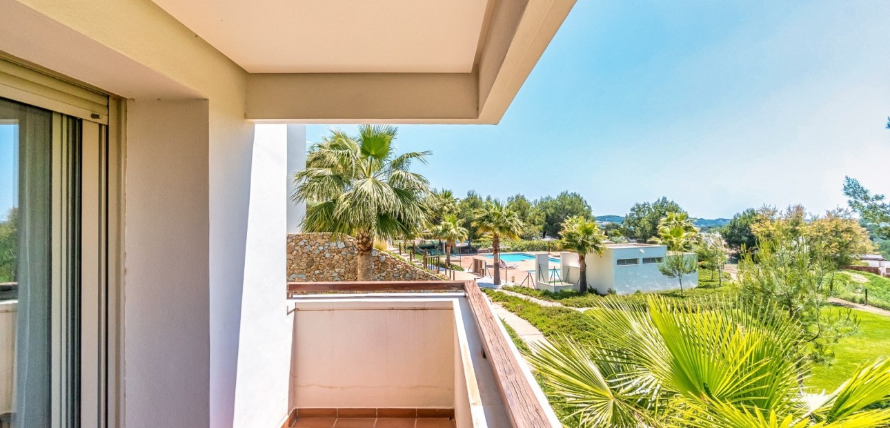 Venta - Apartamento / piso -
Las Colinas Golf Resort