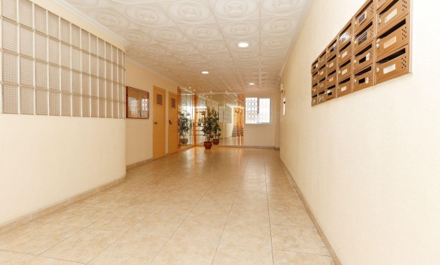 Herverkoop - Appartement / flat -
Torrevieja - torrevieja