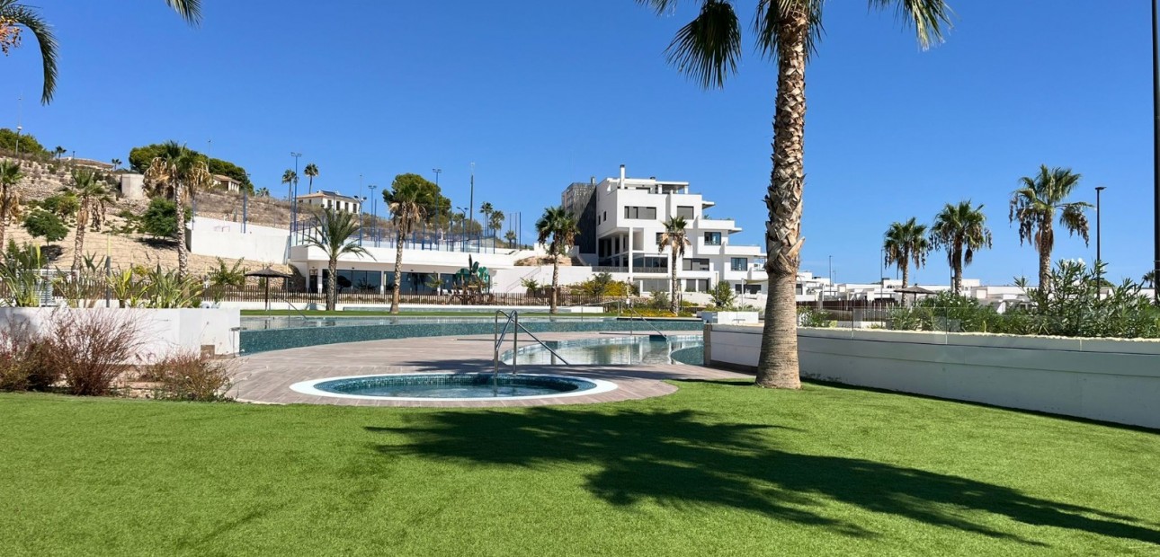 Herverkoop - Appartement / flat -
Finestrat - Seascape resort