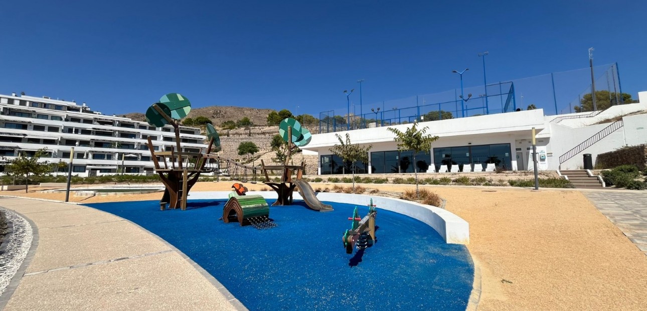 Herverkoop - Appartement / flat -
Finestrat - Seascape resort