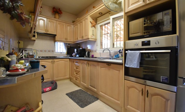 Herverkoop - Detached Villa -
Orihuela Costa - Los Balcones